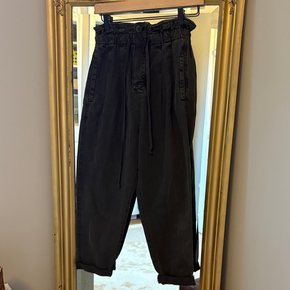 Free People Washed Black Ankle Cropped Paperbag Pants - Picture 1 of 9